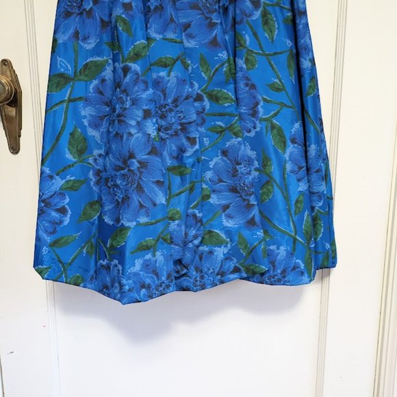 Vintage 1950's / 1960's Taffeta Fit and Flare Cocktail Dress - Picture 4 of 7